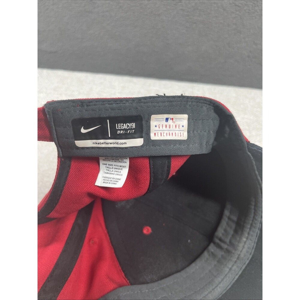 Cincinnati Reds Hat OSFA Red Nike Legacy91 Dri Fit Adjustable - Picture 6 of 7